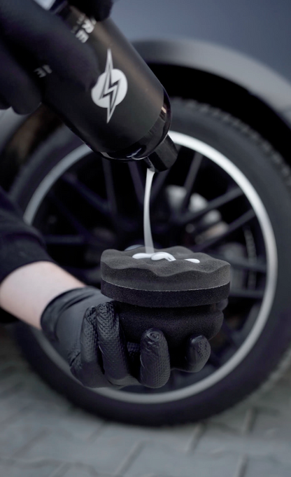 TYRE & TRIM APPLICATOR – АПЛИКАТОР ЗА ГУМИ И ПЛАСТМАСИ